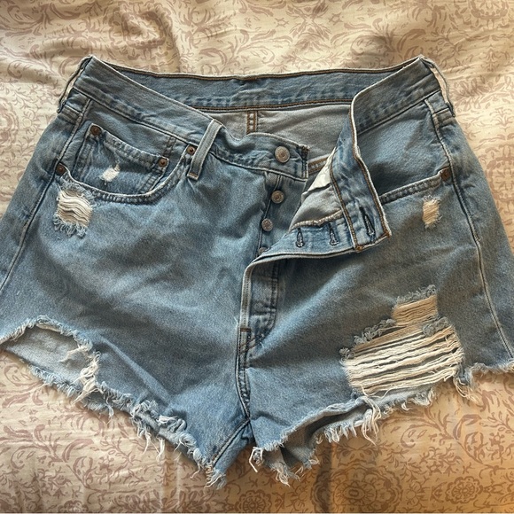 Levi’s 501 premium jean shorts size 33 - Picture 8 of 12